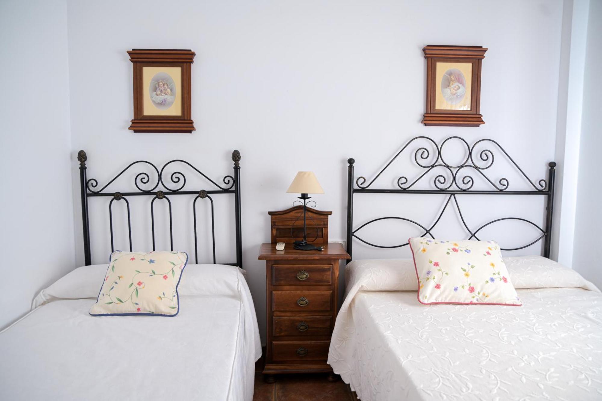 Casa Rural La Encina 오르나추엘로스 외부 사진